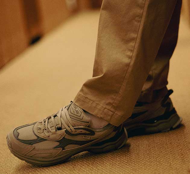 SHOES