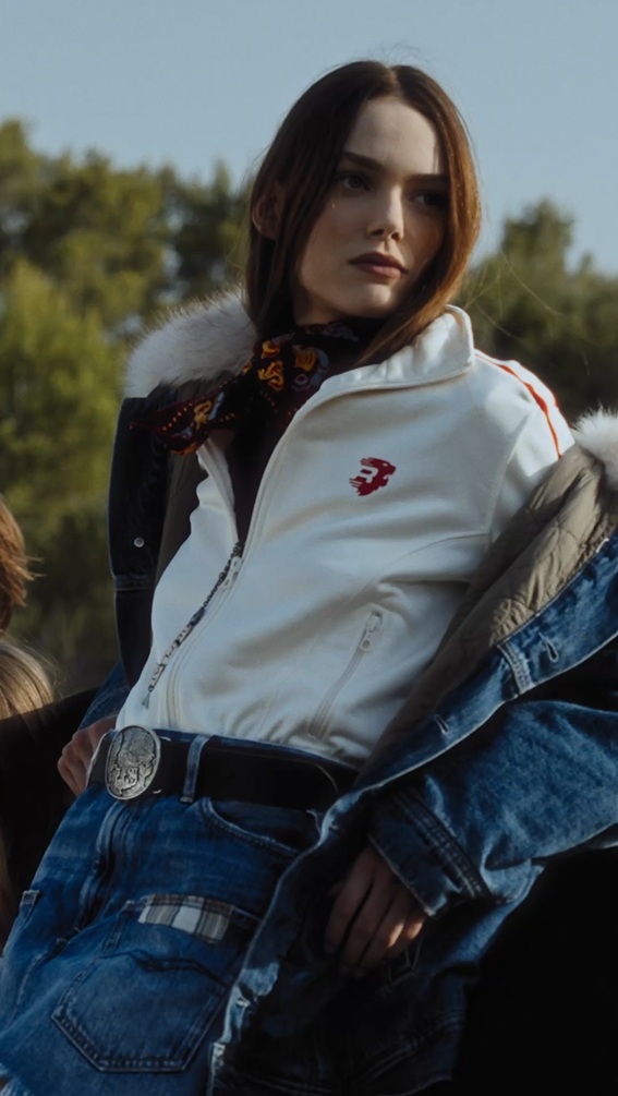 DISCOVER THE NEW FALL WINTER COLLECTION